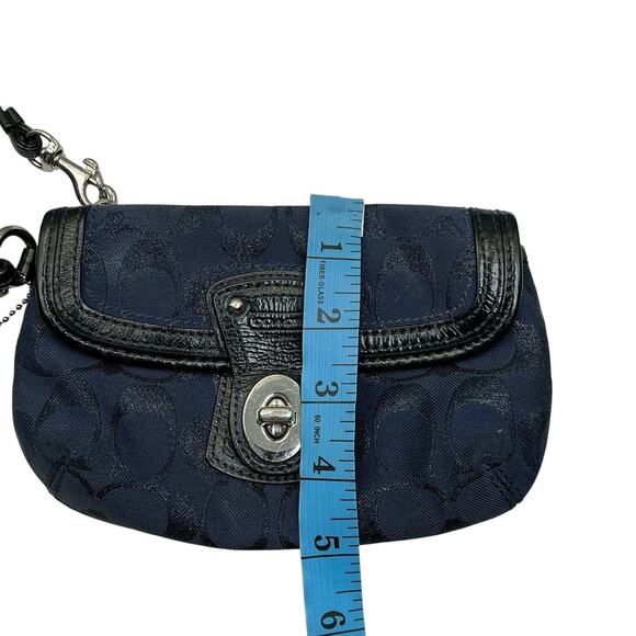 COACH Legacy Black/ Navy Blue Signature Canvas Leather Trims Wristlet #F44677 - Picture 6 of 11